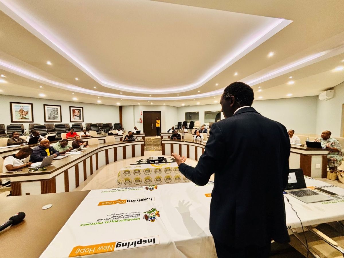 mayor mdaka commends kzn communicators and calls