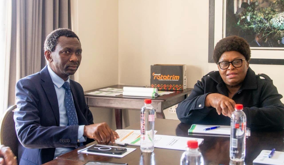 mayor mdaka presides over ddm engagement with traditional leaders